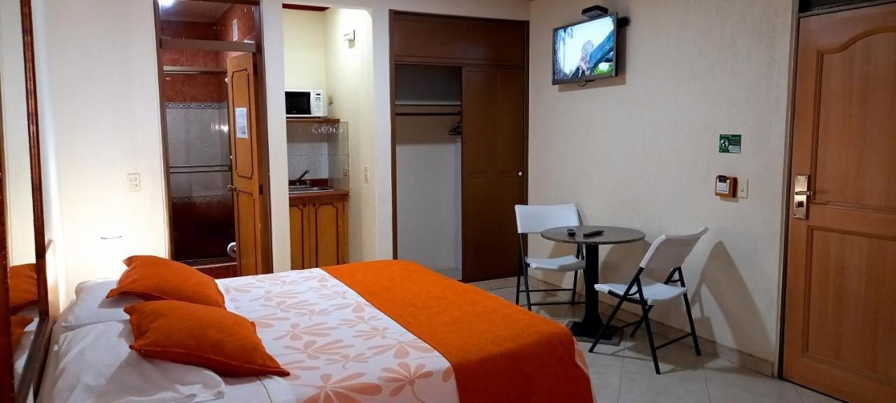 Hoteles Bogota Inn Turisticas 63 Dış mekan fotoğraf
